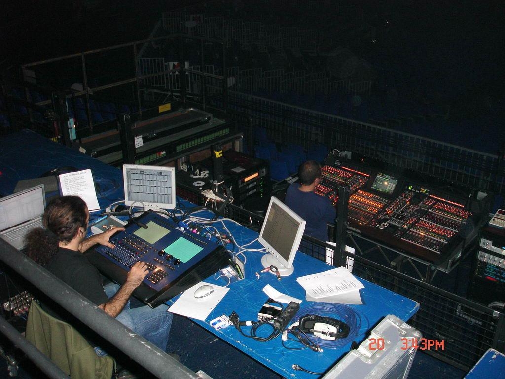 051020_1783_toulouse_zenith_150